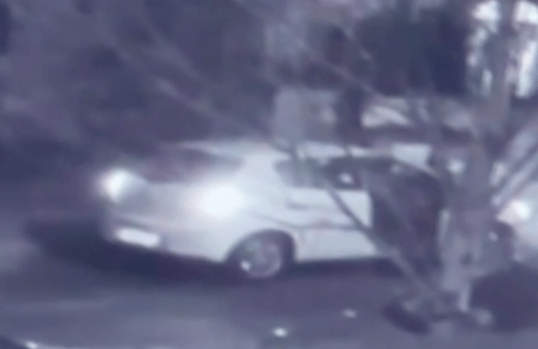 Acid Attack in Clapham Leaves Mother and Children Injured; Suspect on the Run