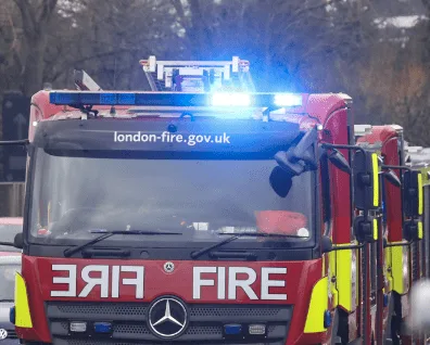 Bexley Chaos: Man Hospitalised After Mystery Incident Shuts North Cray Road