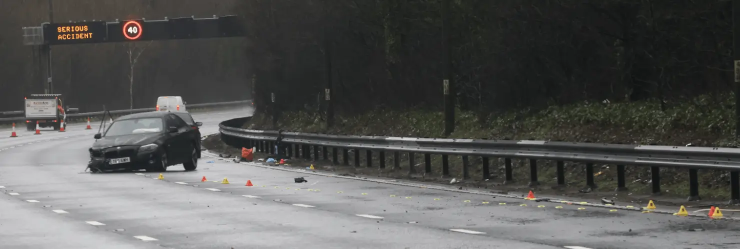 Severe Delays on M25 Anticlockwise Following Night time Multi-Vehicle Collision