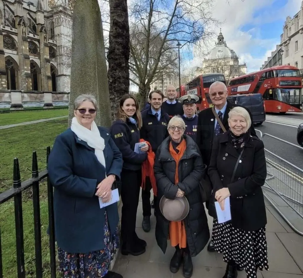 Sussex RNLI Crews Honour 200 Years of Bravery at Westminster Abbey