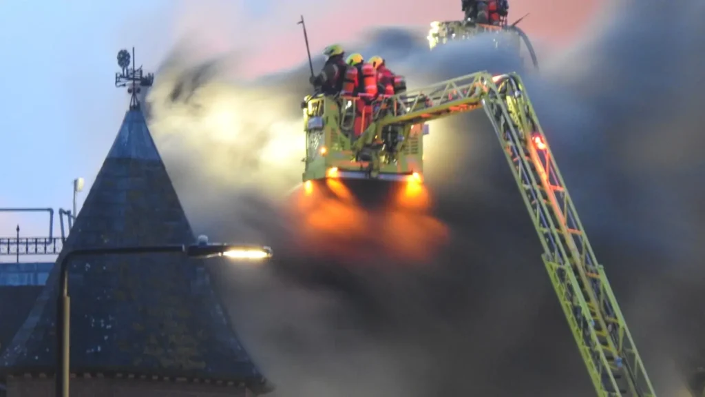 Police declare Major incident as Firefighters Battle Blaze at Forest Gate Police Station with over 30 fire engines