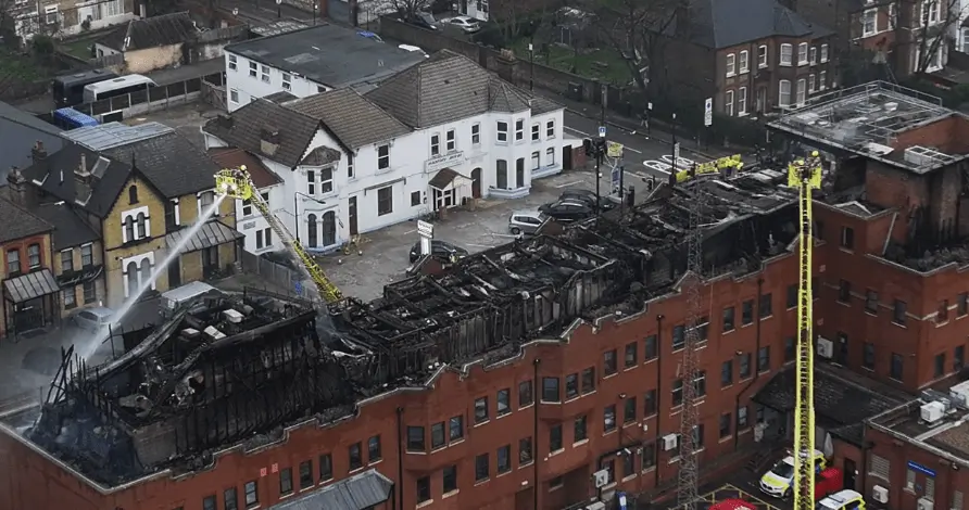 Roof ‘Completely Destroyed’ as More Than 170 Firefighters Tackle Blaze at London Police Station