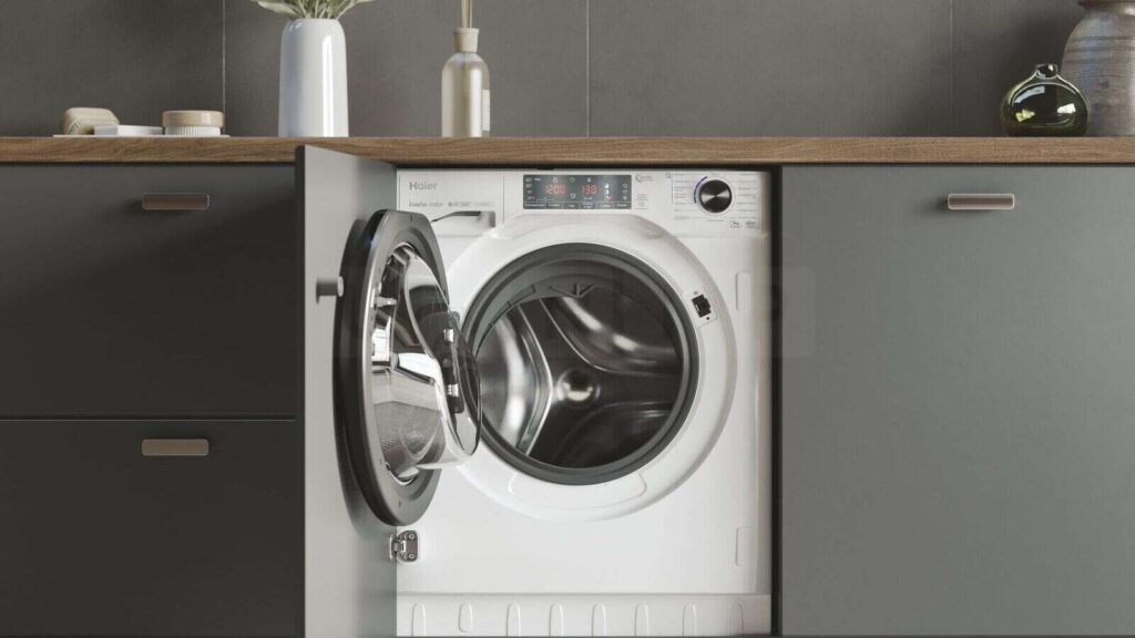 Save Money on Chores: Expert Tips for Timing Your Tasks Right