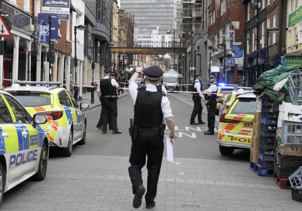 Murder Investigation Launched After Incident at Fellmonger’s Yard, Croydon