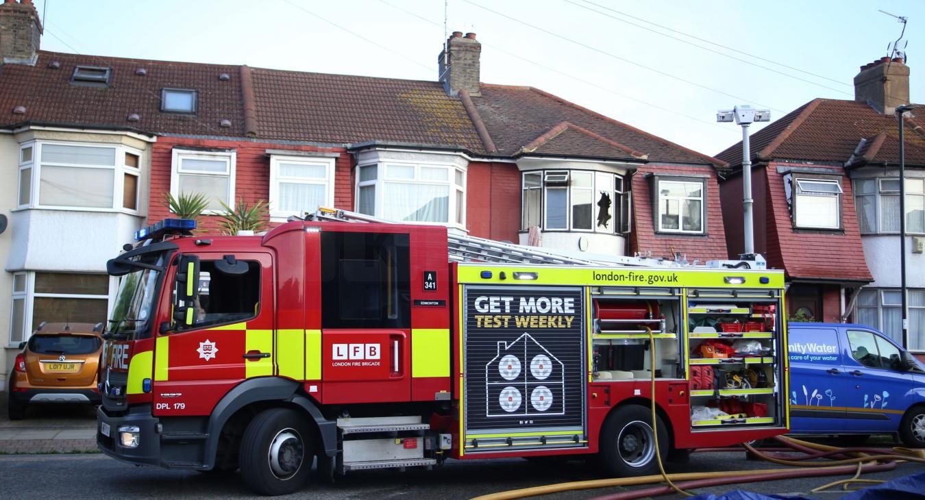 House Fire in Avery Hill Sends Woman and Two Children to Hospital