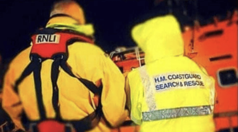 Coastguard Rescue Operation Saves Kayakers in Distress on the River Medway