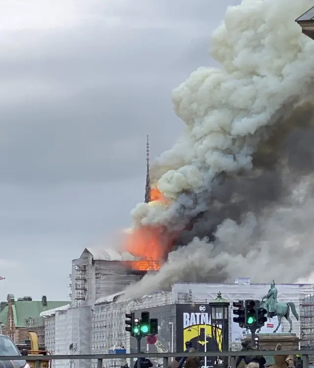 Fire Engulfs Historic Old Stock Exchange Building in Copenhagen