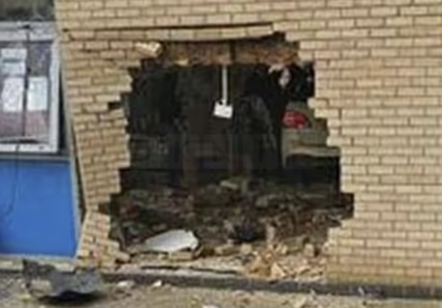 Car Ploughs into Primary School, Prompting Mass Evacuation of Pupils