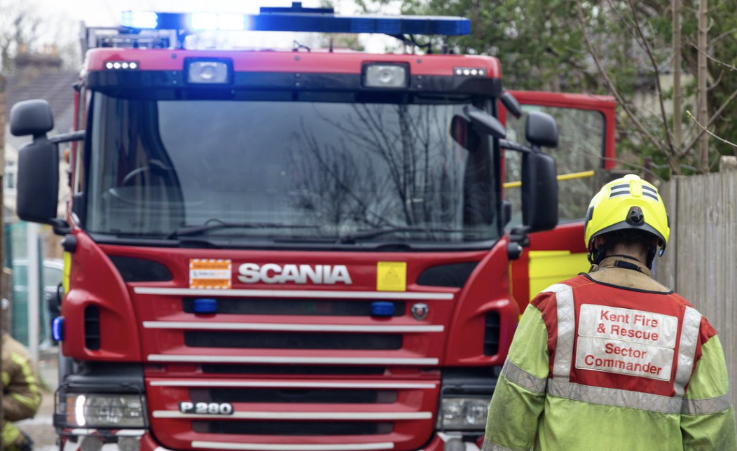 Truck Fire Erupts on A228 Sundridge Hill in Cuxton, Rochester