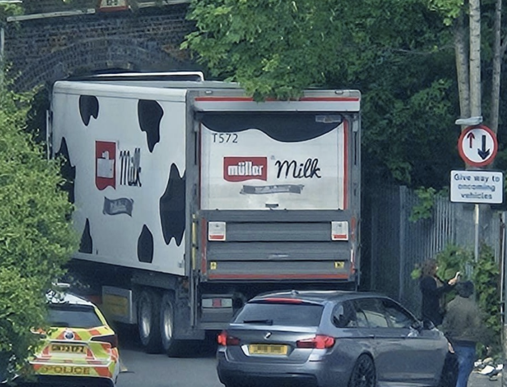 Müller Milk Lorry Allegedly Strikes House and Gets Stuck at Railway Bridge in Otway Terrace