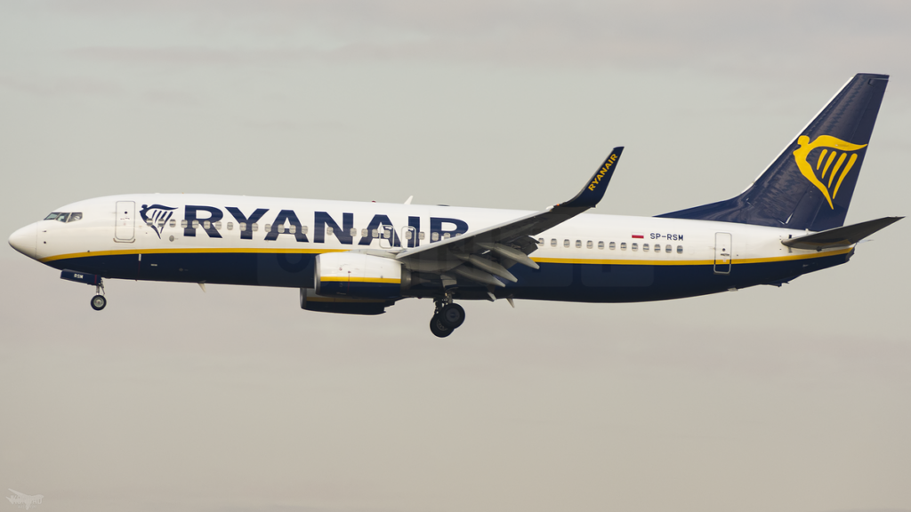 Ryanair Launches Eight ‘Rescue Flights’ to Assist Passengers Affected by Heathrow Airport Closure