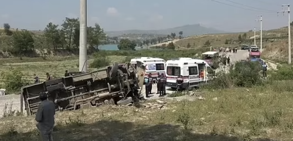 11 Britons Injured in Tourist Bus Crash in Turkey