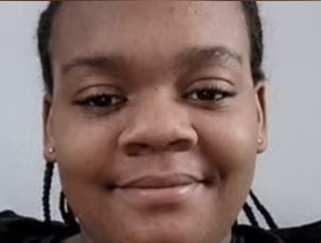 Detectives are appealing for the public’s help in locating a 14-year-old girl who has been missing since Thursday, 25 April