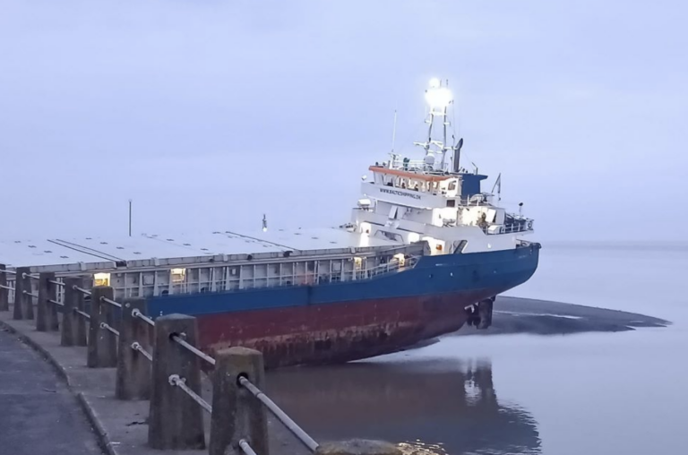 Cargo Ship Runs Aground at Silloth