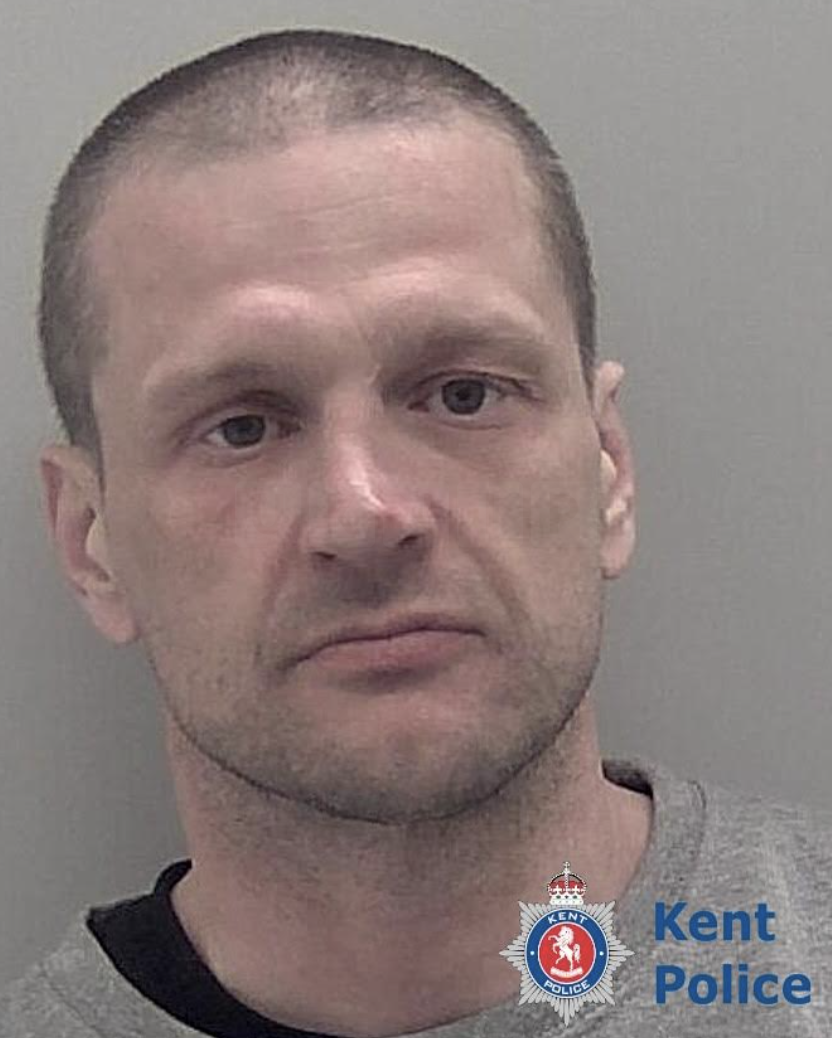 A thief banned from multiple supermarkets throughout Kent has been swiftly jailed after continuing to target Gillingham businesses
