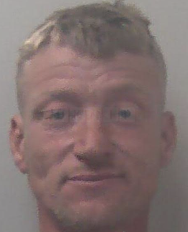 An opportunist burglar has been jailed after leaving his fingerprints at a Maidstone break-in