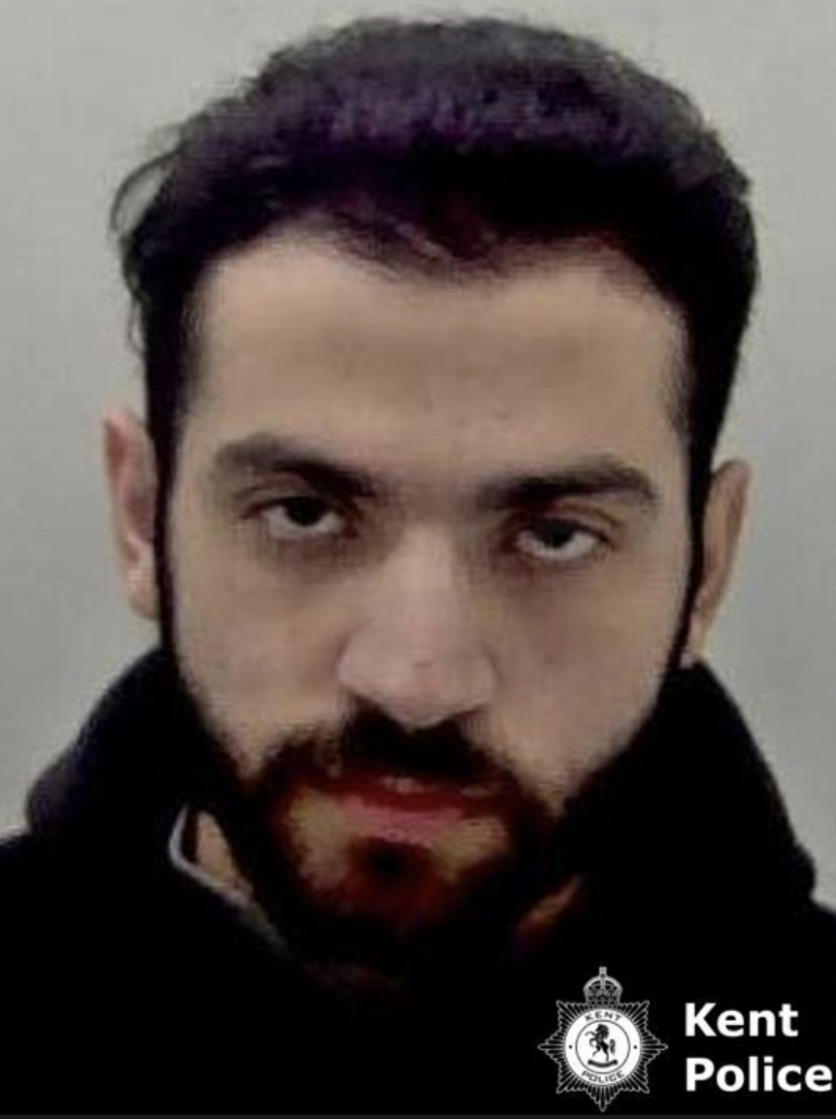 A jewellery thief who posed as a customer before attempting to steal a gold bracelet from a shop in Rochester has been jailed