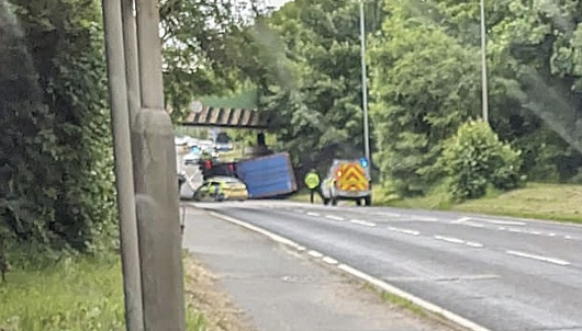 Lorry Overturns on A20 at Harrietsham, Road Closed Both Ways