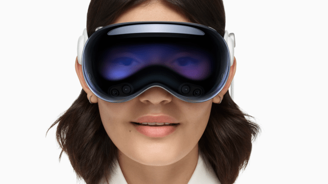 Apple Expands Apple Vision Pro to New Countries and Regions, Introducing Spatial Computing Magic