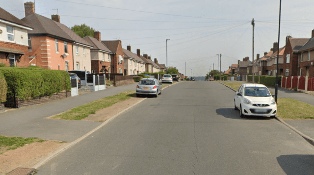 Police Hunt Hit & Run Driver After Collision Involving Young Child in Sheffield