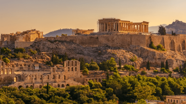 Thirteen Arrested After Fireworks Spark Forest Fire in Greece