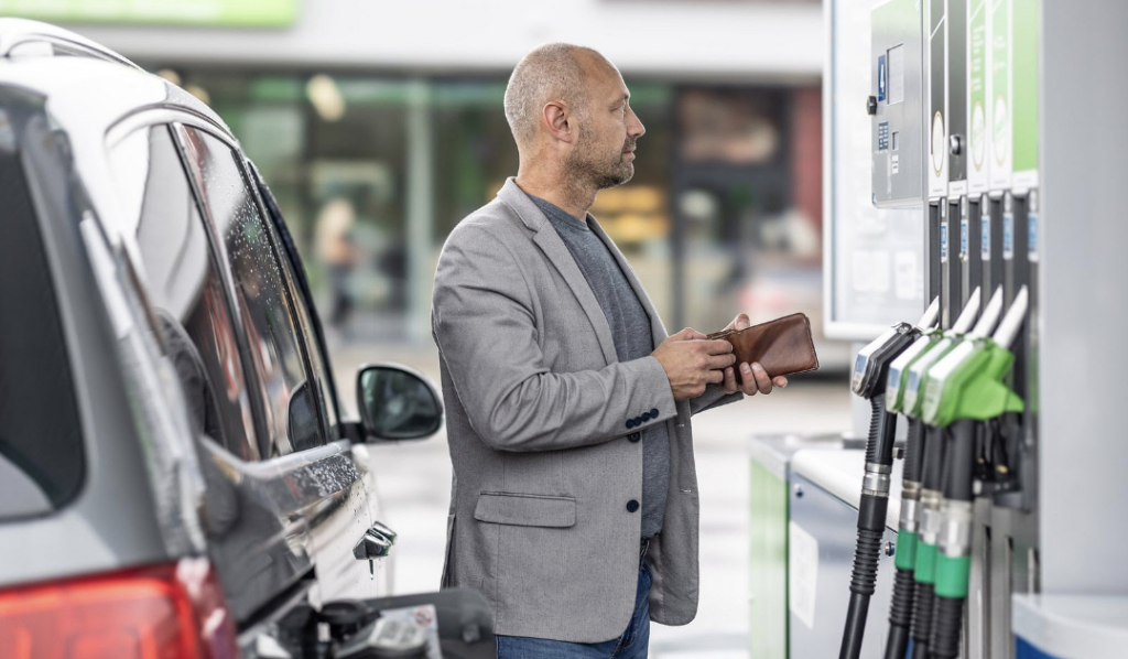 Drivers continue to get a raw deal at the pumps despite prices falling slightly in May