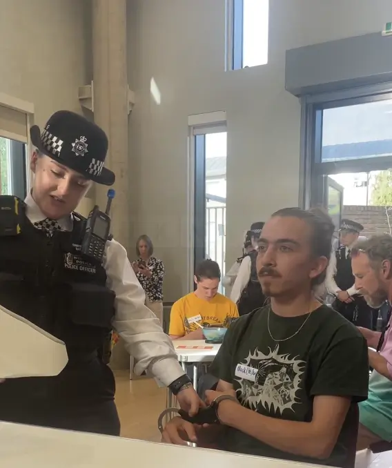 Metropolitan Police Foil Just Stop Oil Plot to Disrupt Airports