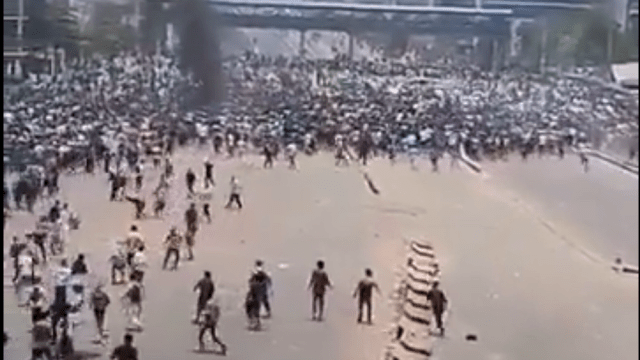 Bangladesh Suspends Mobile Internet Amid Violent Protests Over Civil Service Quotas