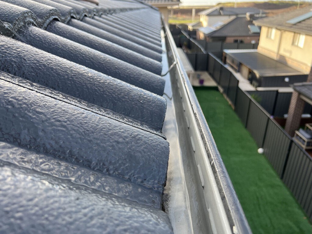 The Importance of Cleaning Gutters Regularly