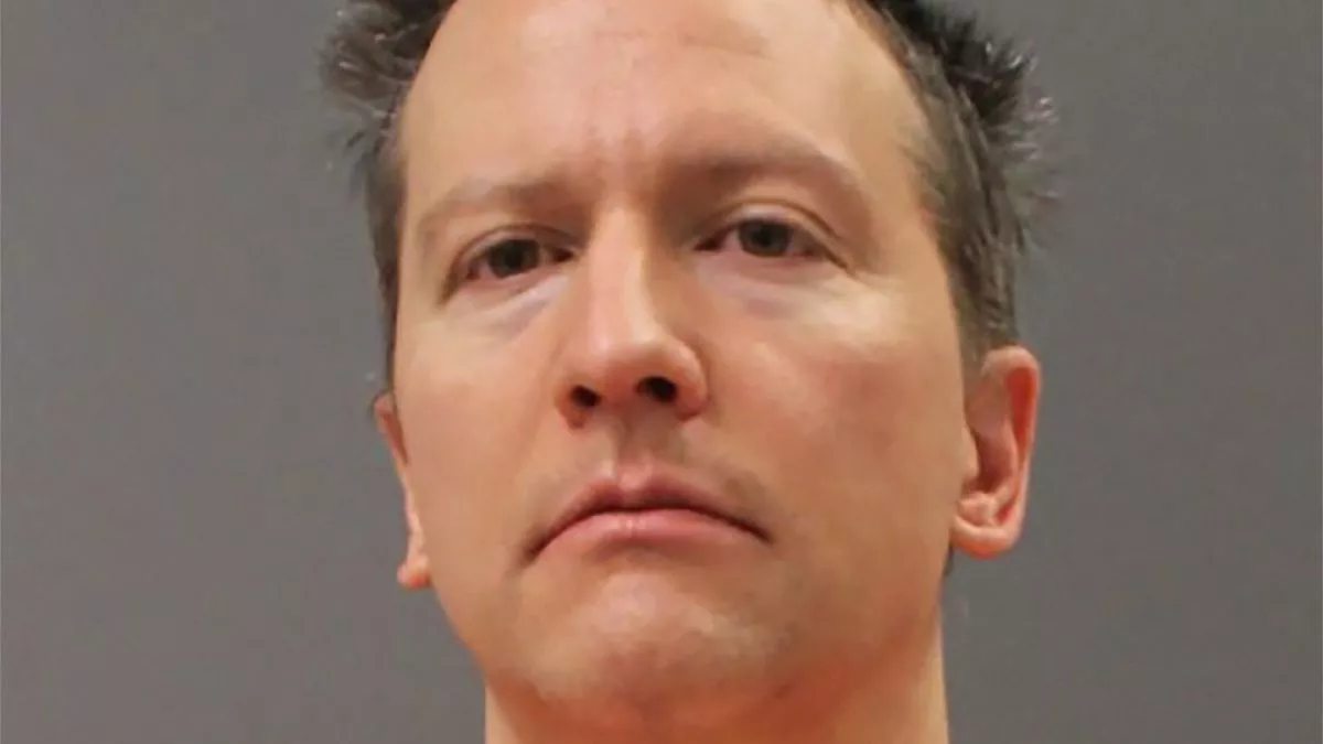 George Floyd Killer Derek Chauvin ‘Stabbed 22 Times with Homemade Knife’ in Prison