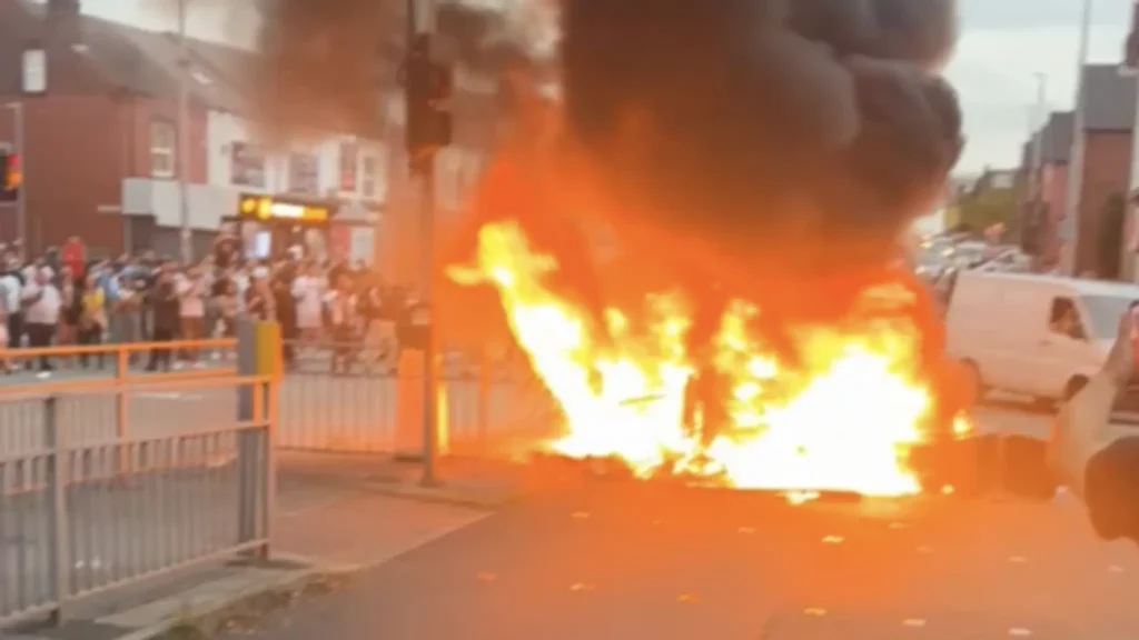Riots in Leeds: Home Secretary and Local MP Respond