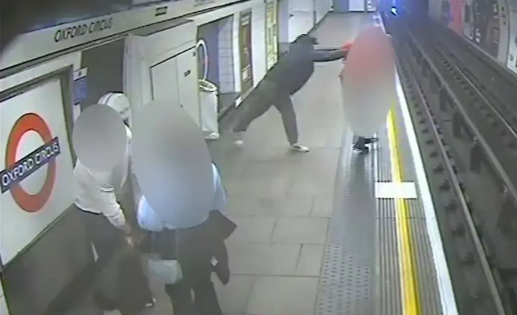 Homeless Man Found Guilty of Attempted Murder After Pushing Passenger Onto Tube Tracks