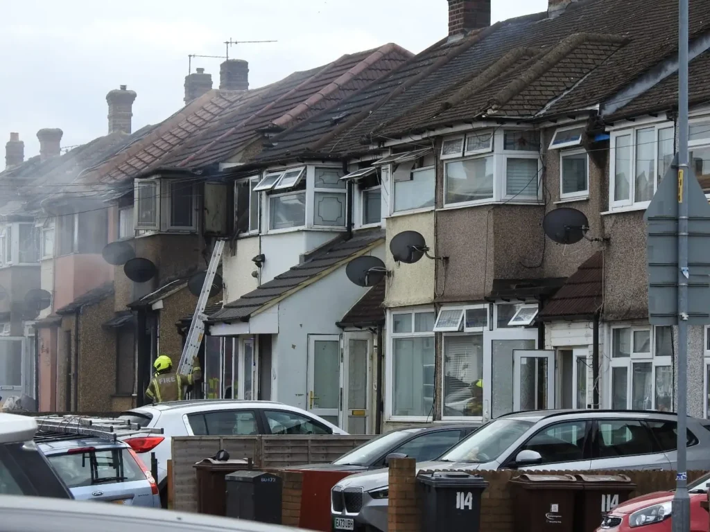Fatal Fire in East London Amidst Three Fires in Dagenham