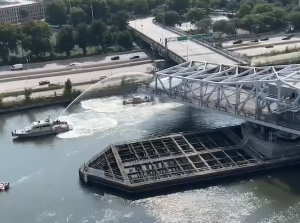 Third Avenue Bridge Closed in All Directions Due to Overheating
