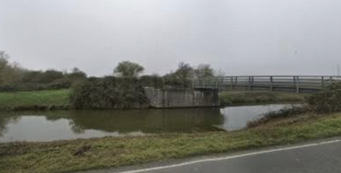 Bodies of Elderly Couple Pulled from Fenland River Near Chain Bridge