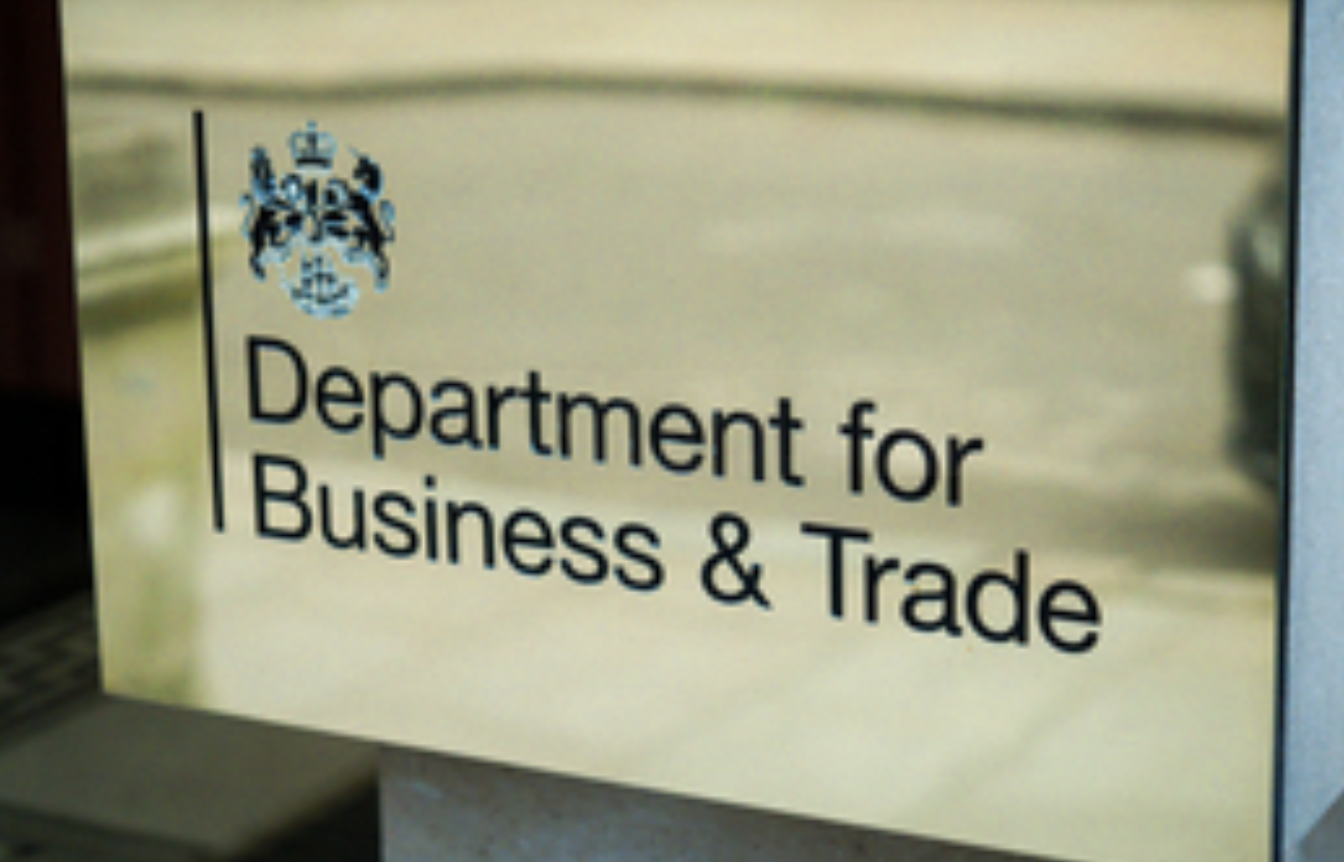 UK Government Announces Over £100 Million for Greener Aerospace Projects