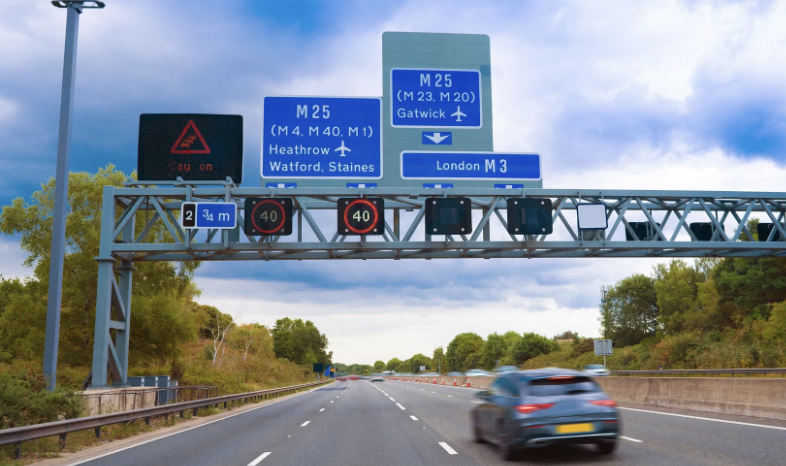 Record number of drivers caught ignoring Red X signs on smart motorways