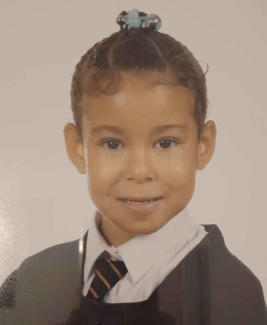 Urgent’ hunt is underway for girl, six, missing on the banks of the Thames in southeast London: Police tell locals ‘check your gardens and sheds’