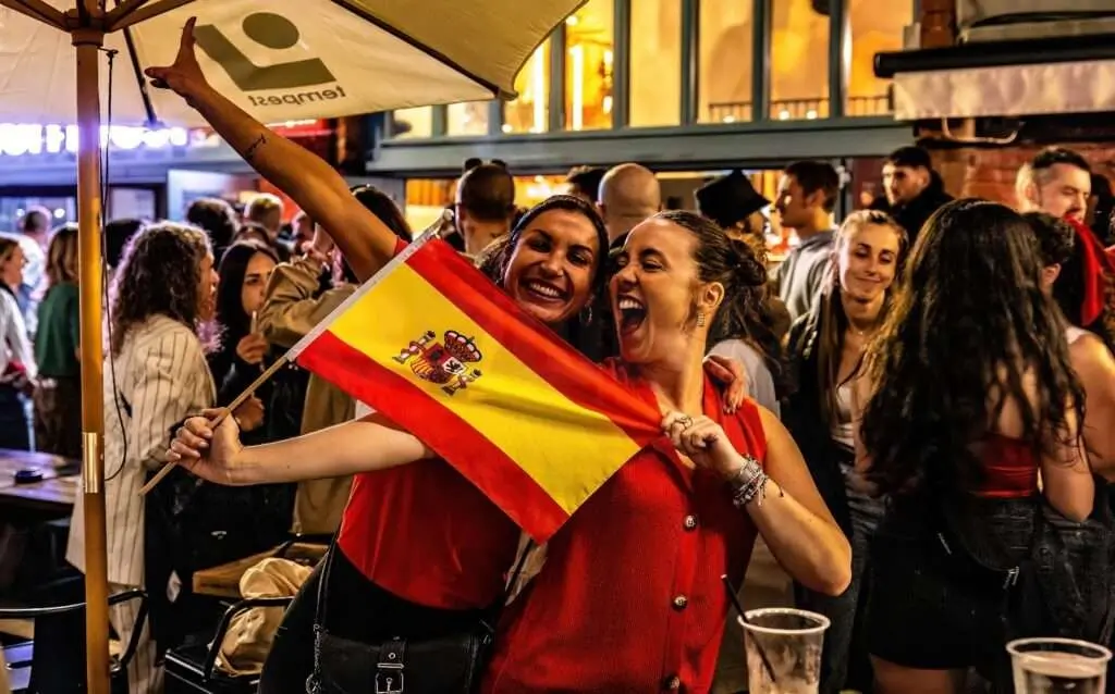 Sussex Cheers Turn to Tears: Spain Beats England in Euro Final