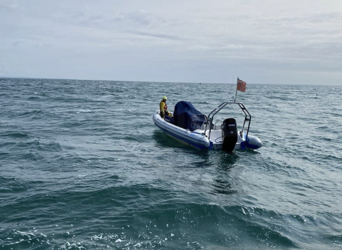 Half a Tonne of Cocaine Seized from Rubber Dinghy on Sussex Beach, Five Men Arrested