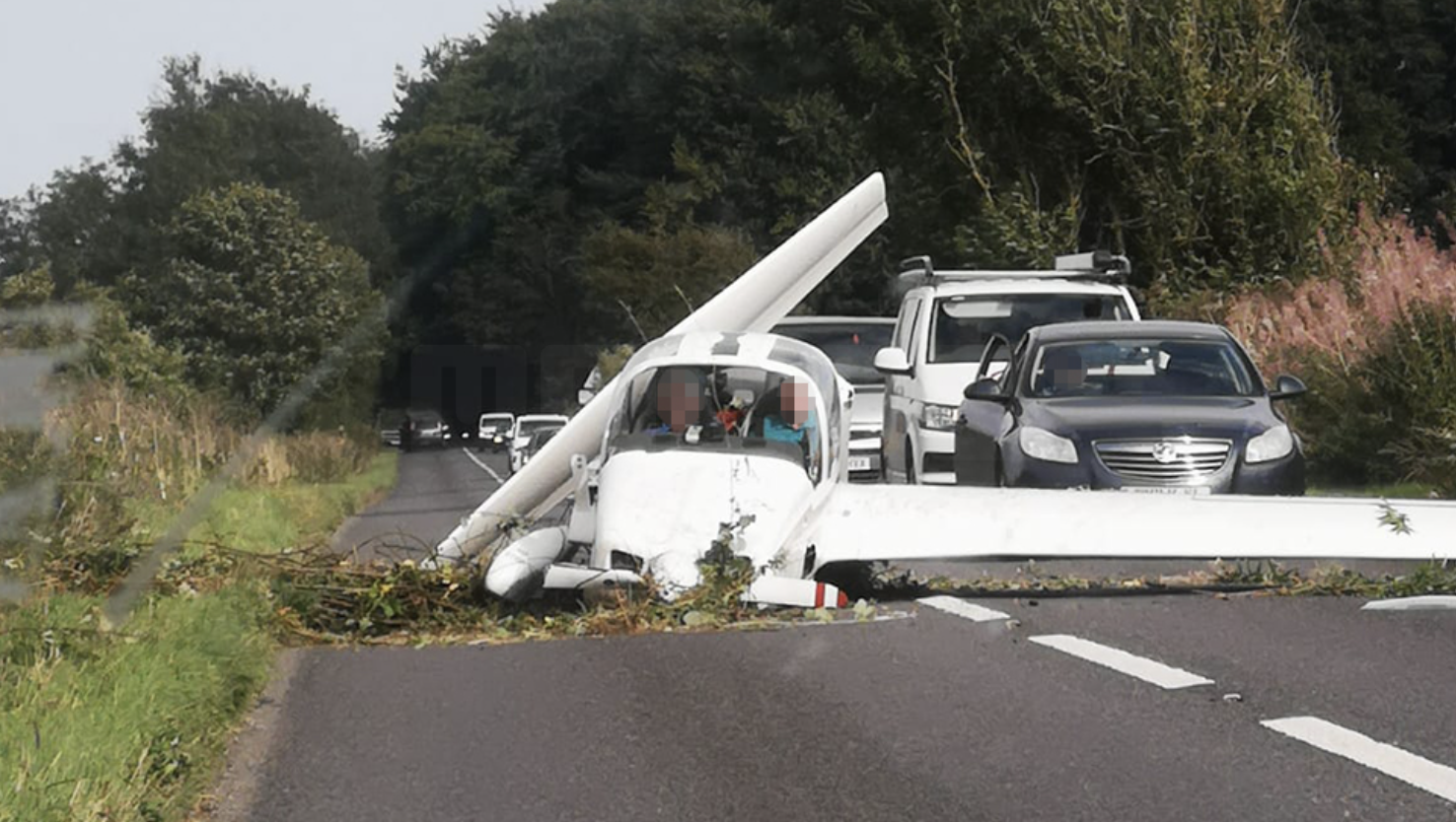 Light Aircraft Crashes on A419: Emergency Services Respond Swiftly