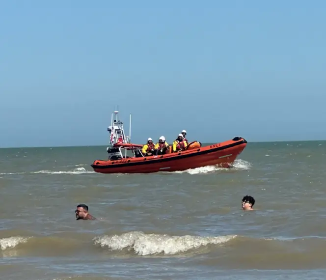 Hythe Mum’s Terror as Son, 5, Goes Missing at Dymchurch Beach for 90 Minutes, Dozens Join Search