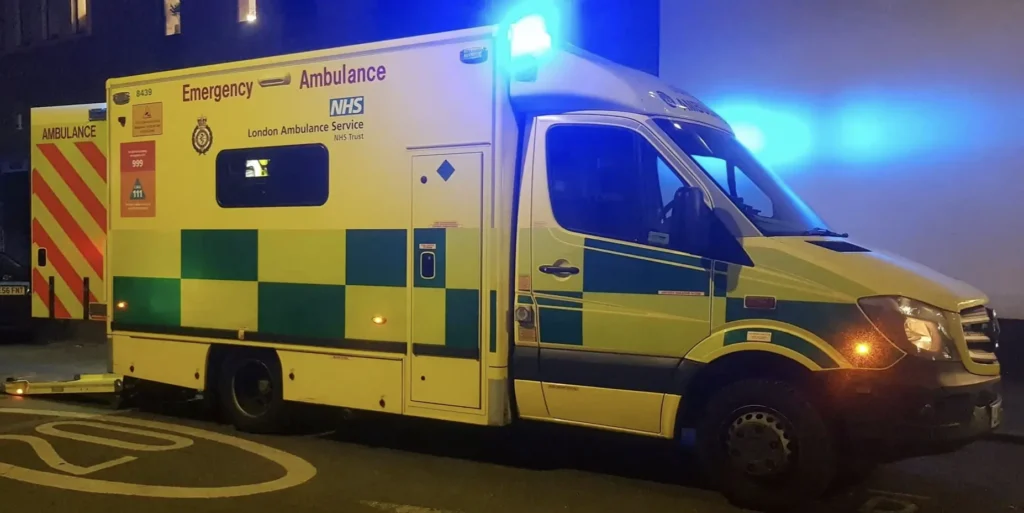 Man Dies at Gaming Centre on High Street North-East Ham Despite Emergency Resuscitation Efforts