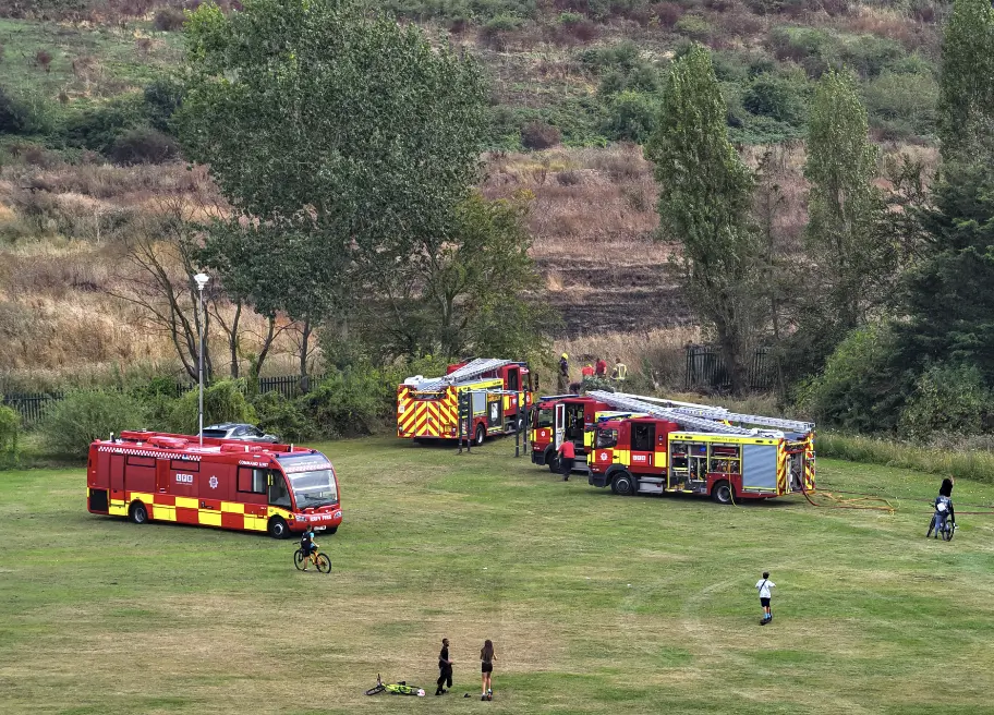 Area Template Firefighters Tackle Large Grass Fire at Spring Farm Park in Rainham