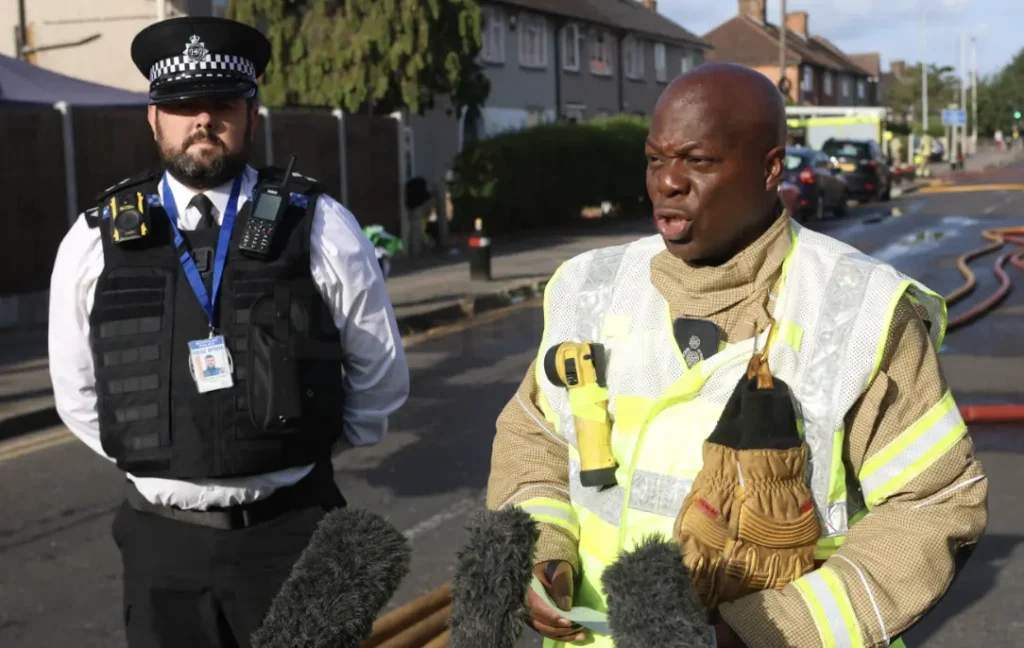 Dagenham Flat Block Fire: More Than 200 Firefighters Rescue Over 80 Residents as Investigation Begins
