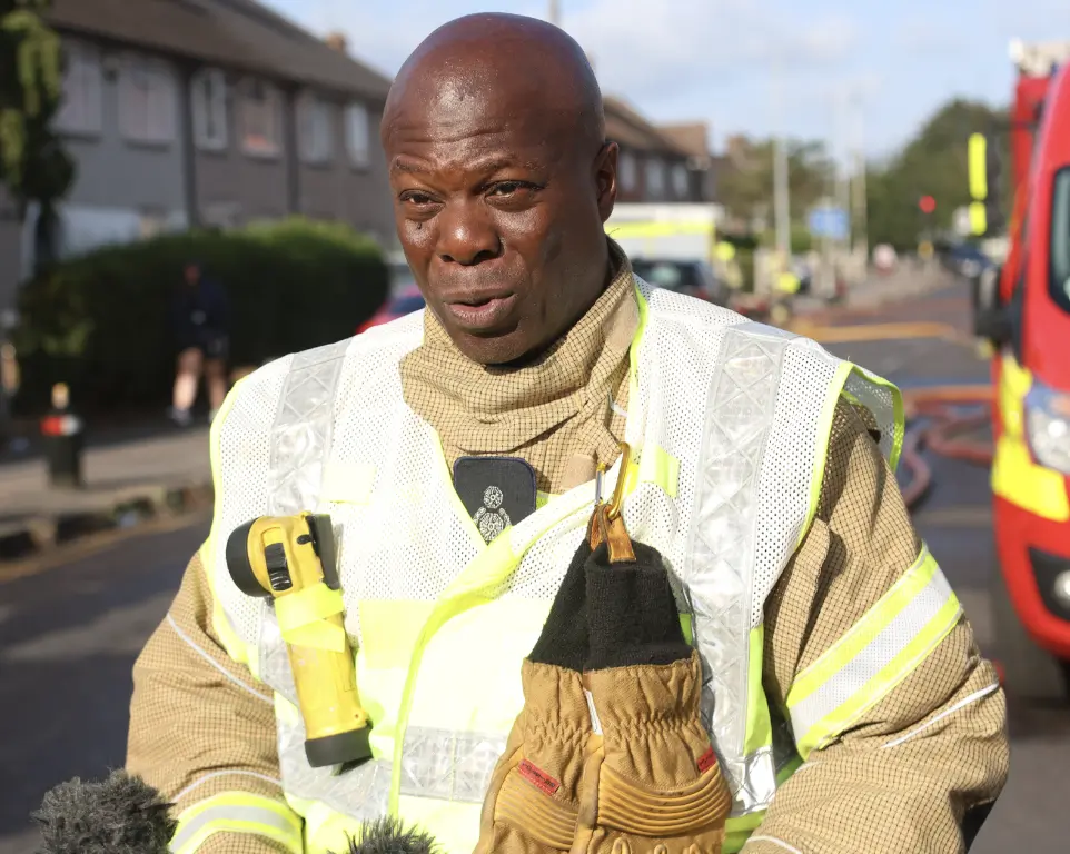 Dagenham Flat Block Fire: More Than 200 Firefighters Rescue Over 80 Residents as Investigation Begins