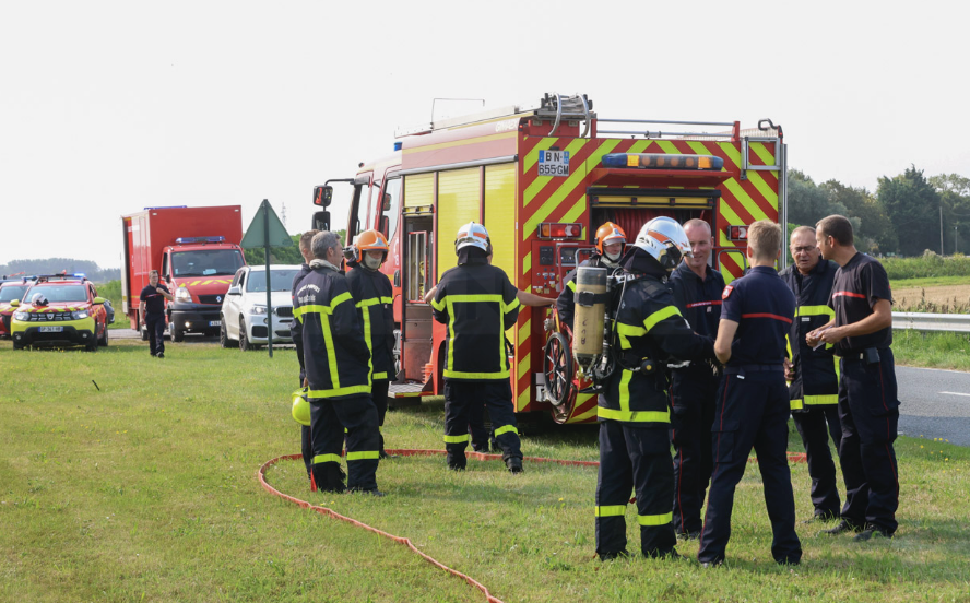 Specialists Carry Out Controlled Explosion After WWII Mustard Gas Shell Unearthed in Dunkirk