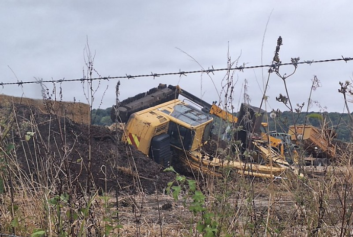 JCB Digger Accident in Snodland Leaves Driver with Arm Injury