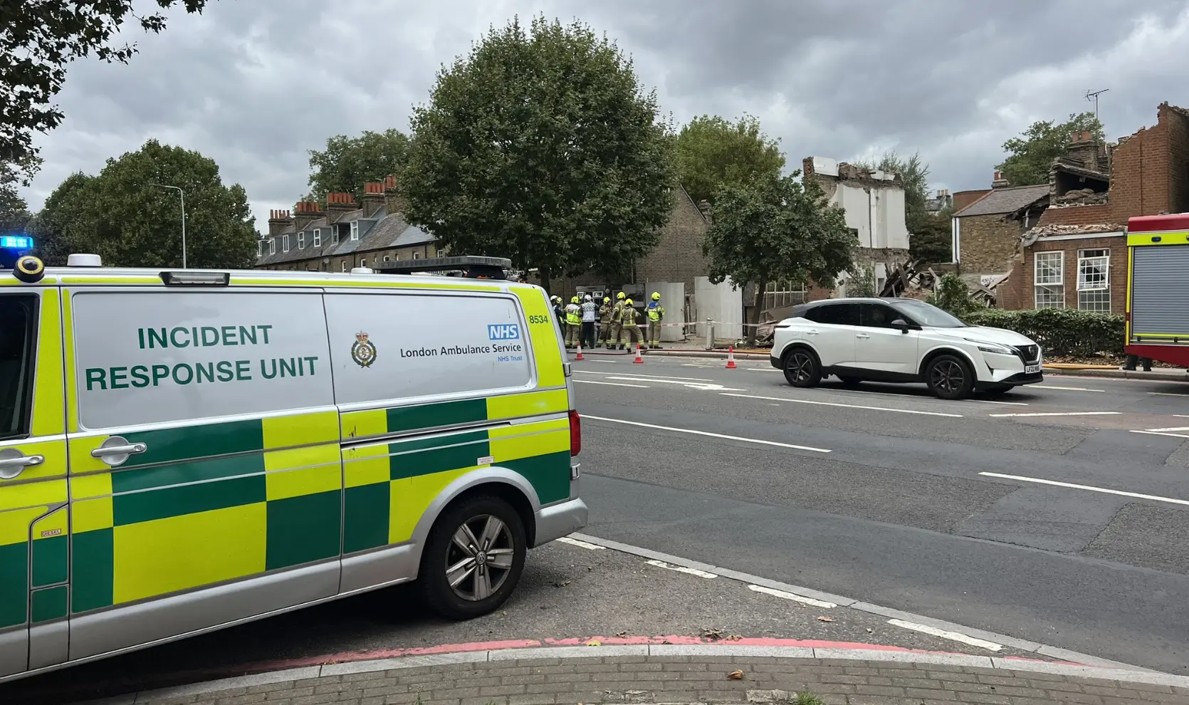 Two Houses in Richmond Collapse Amid Possible Gas Leak Probe