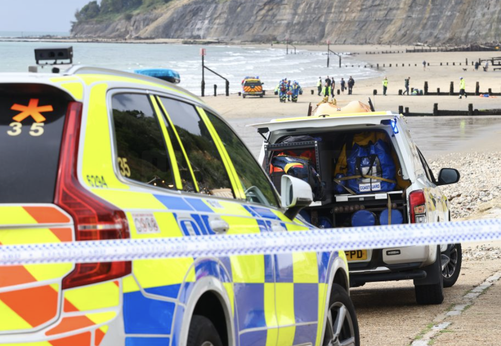 Seaside Tragedy as Body Pulled from Water at Shanklin